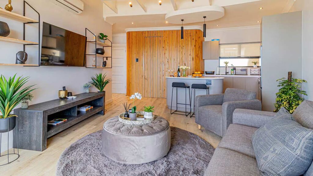 Spectacular apartment with stunning ocean views img (1)