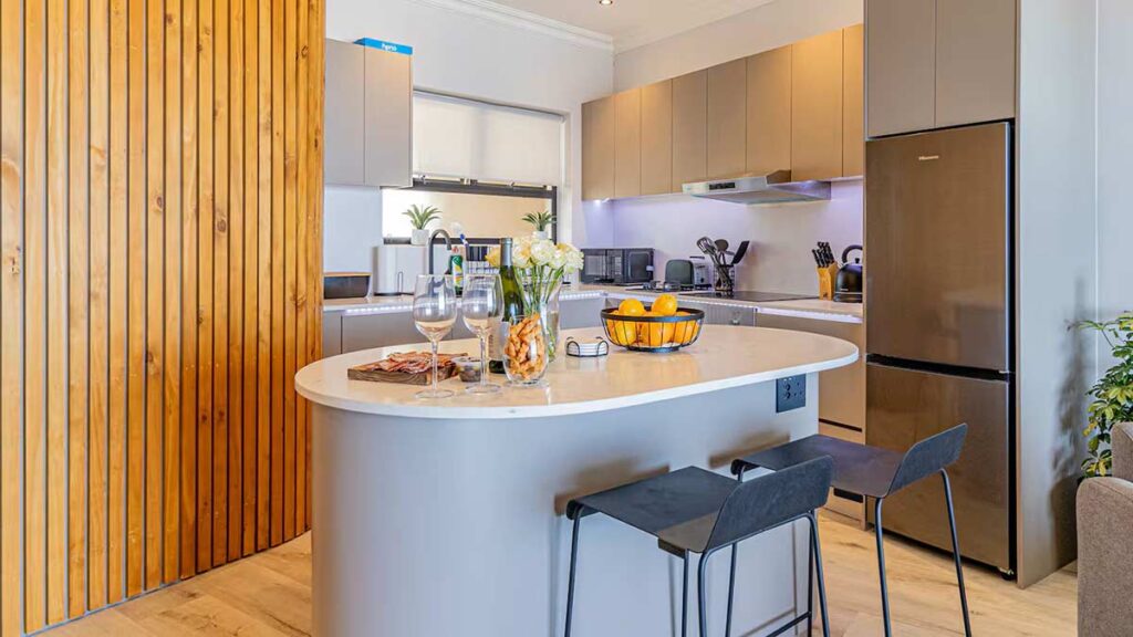 Spectacular apartment with stunning ocean views img (5)