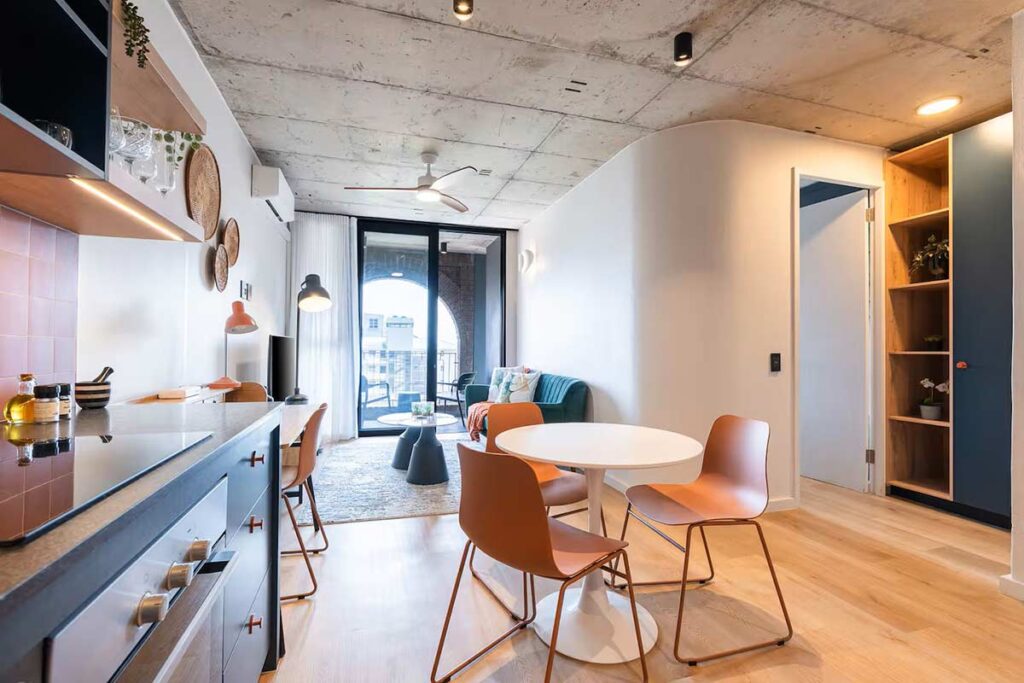 Stylish Sea Point Apartment img (11)