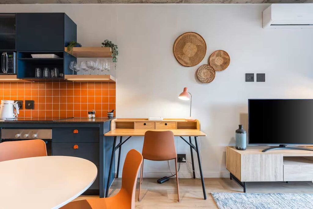 Stylish Sea Point Apartment img (16)